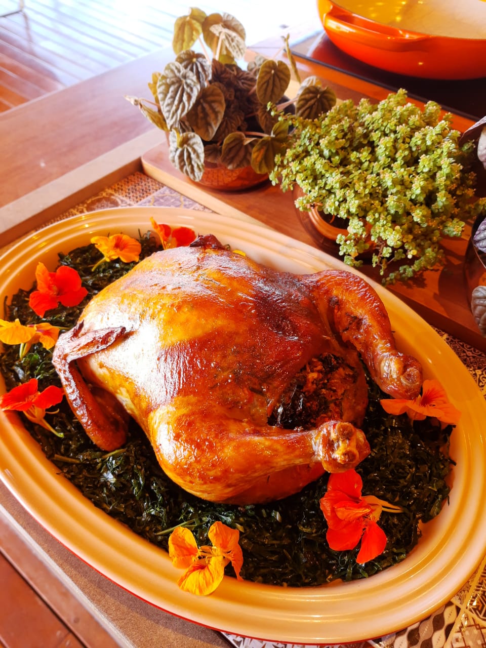 Frango Assado com Farofa de Especiarias