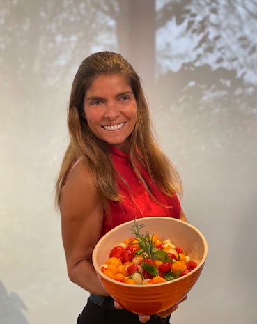 Salada de Frutas Refrescante com a Chef Taiza Krueder